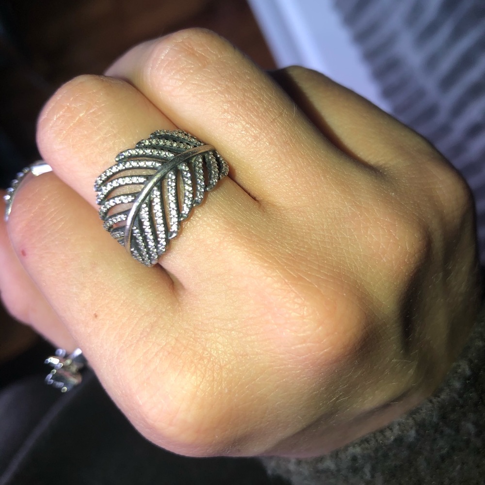 Pandor Ring